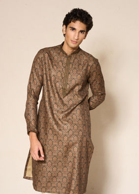 Manyavar Men Dark Green Paisley Printed Kurta Set