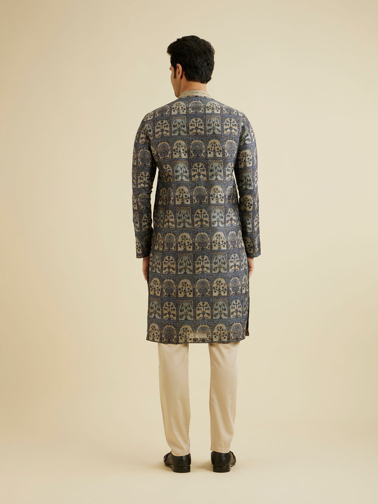 Manyavar Men Oxford Blue Tree Of Life Printed Kurta Set