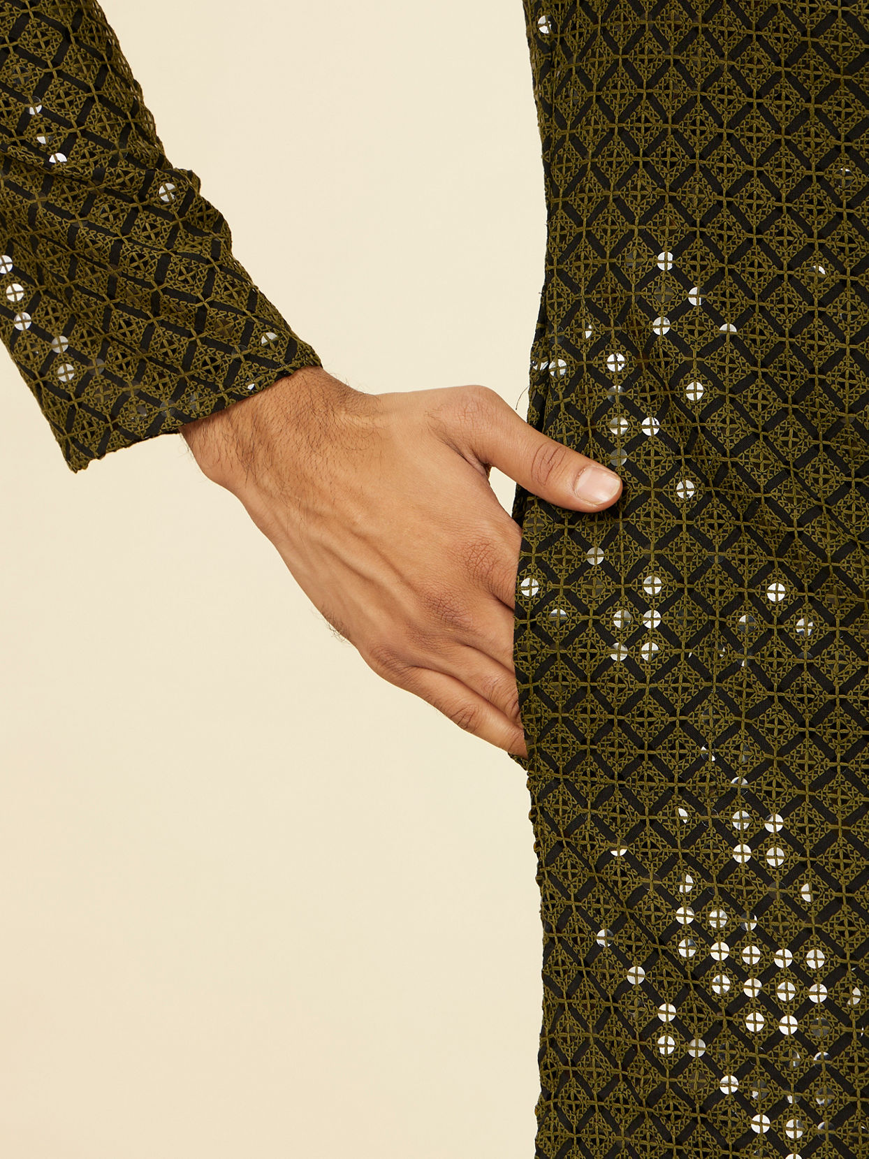 alt message - Manyavar Men Olive Green Chikankari Kurta Set image number 3