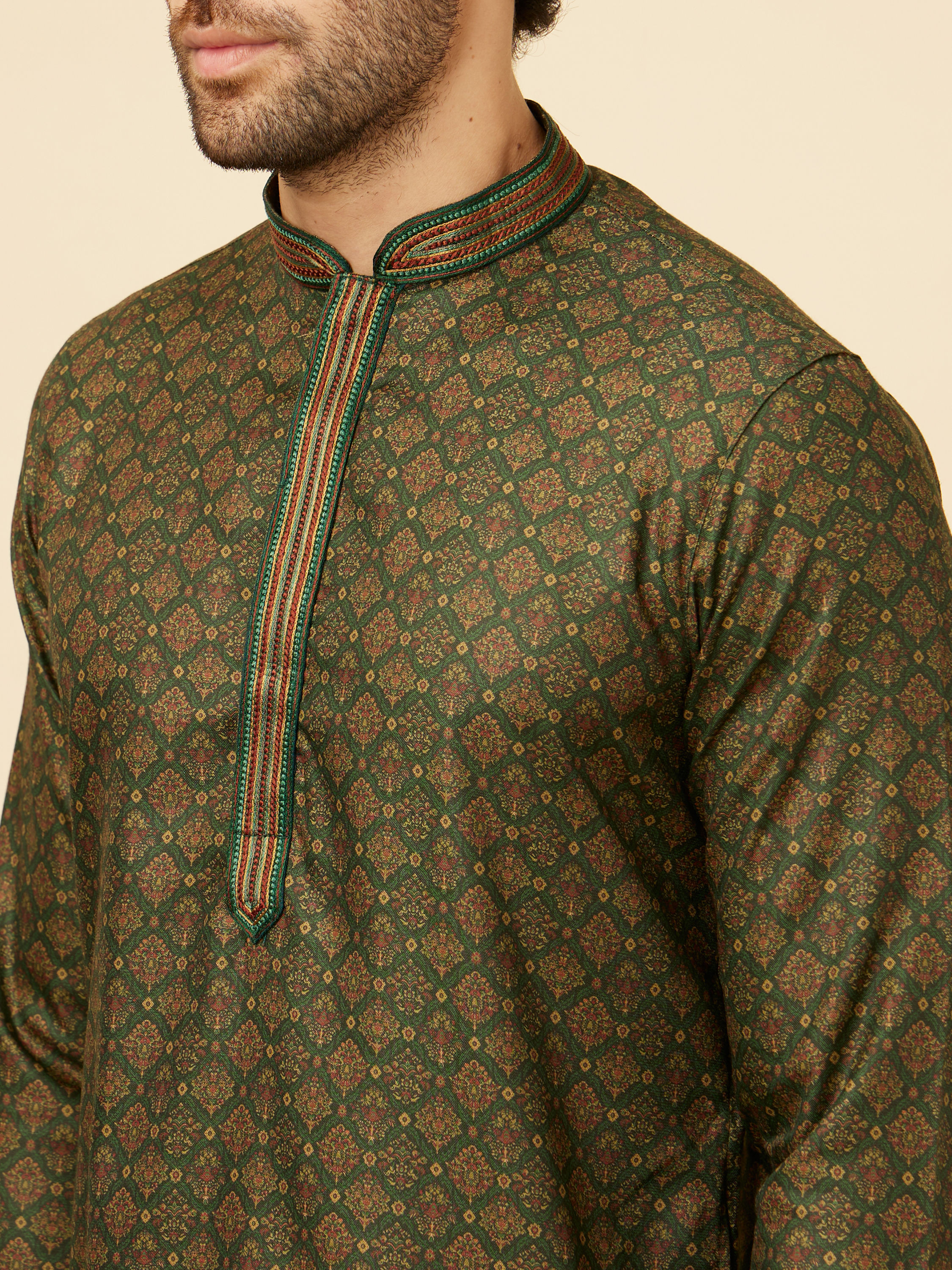 Manyavar Men Forest Green Floral Jaal Patterned Kurta Set