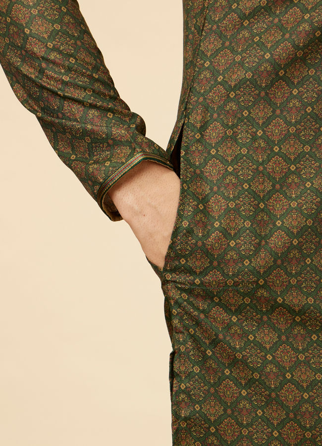 Manyavar Men Forest Green Floral Jaal Patterned Kurta Set