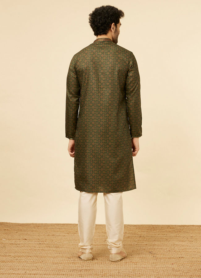 Manyavar Men Forest Green Floral Jaal Patterned Kurta Set