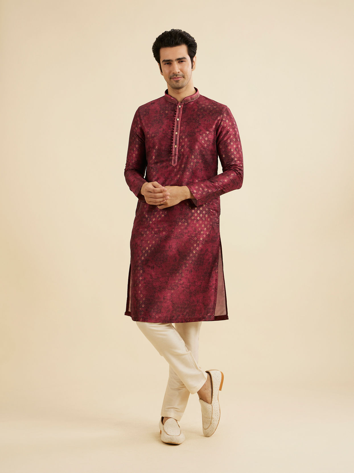 Manyavar Men Maroon Red Foil Print Buta Printed Kurta Set