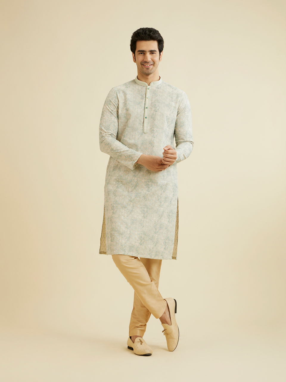 Manyavar Men Soft Green Chikankari Patterned Kurta Set