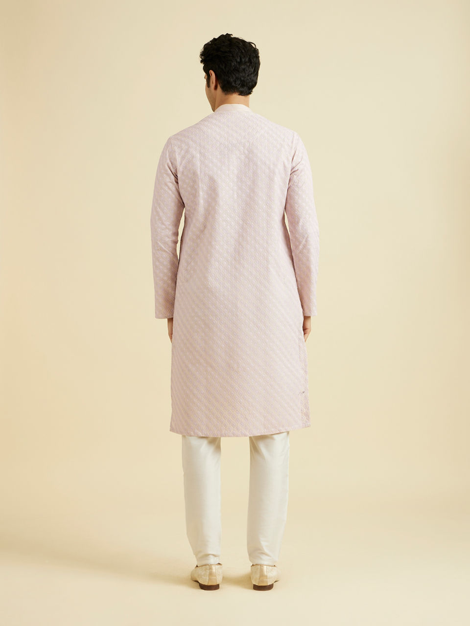 Manyavar Men Lilac Luminescence Kurta Pajama