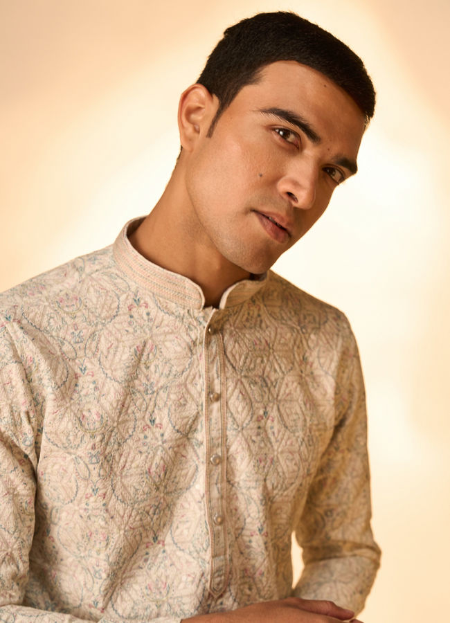 Manyavar Men Pista Green Chikankari Elegance Kurta Pajama