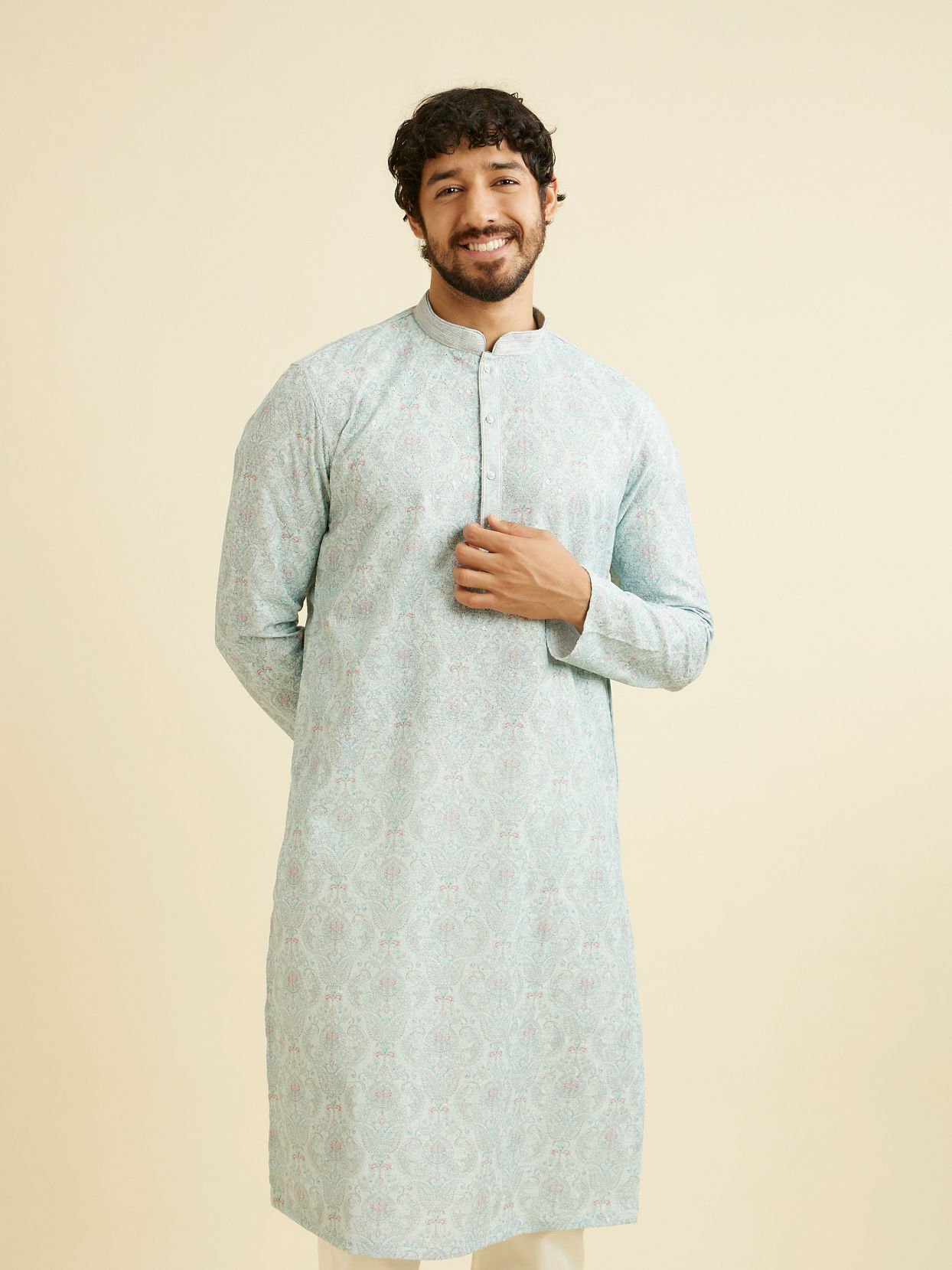 alt message - Manyavar Men Aqua Green Chikankari Inspired Floral Buta Print Kurta Set image number 0