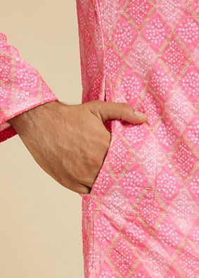 Manyavar Men Vibrant Pink Kurta Pajama image number 3