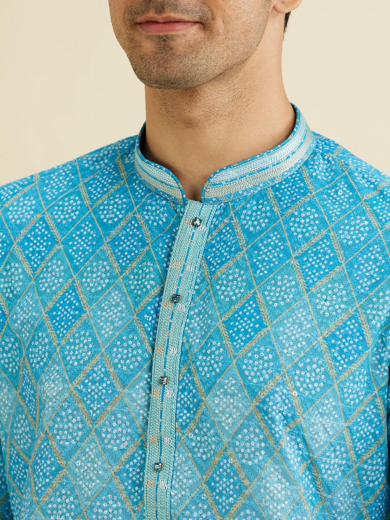 Manyavar Men Light Blue Blended Cotton Kurta Pajama image number 1