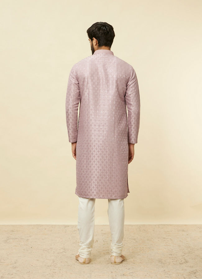 Manyavar Men Lilac Diamond String Patterned Kurta Set image number 5