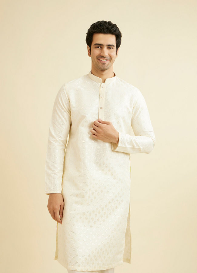 Manyavar Men Warm White Kurta Set with Patra Work image number 0