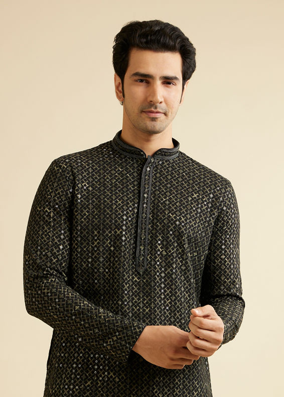 Manyavar Men Black & Dark Green Chikankari Grid Print Kurta Set