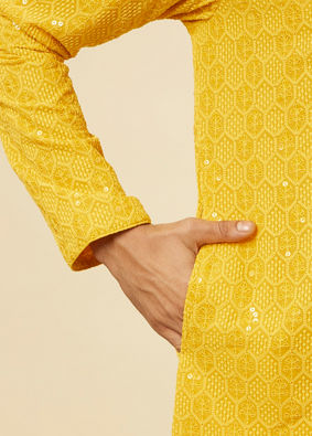 alt message - Manyavar Men Vibrant Yellow Chikankari Embroidered Kurta Set image number 3