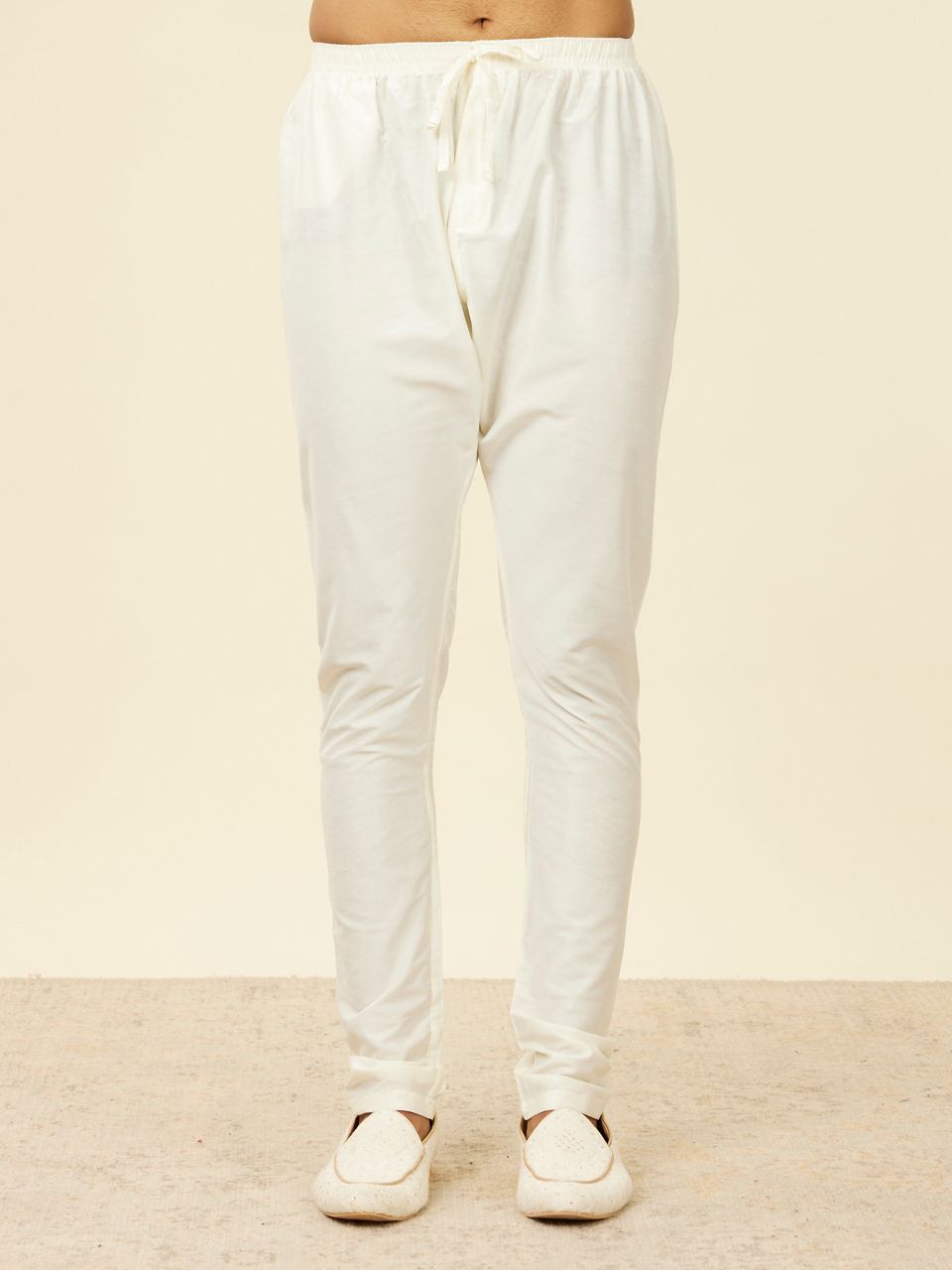 Manyavar Men Oxford Blue Floral Jaal Patterned Kurta Set