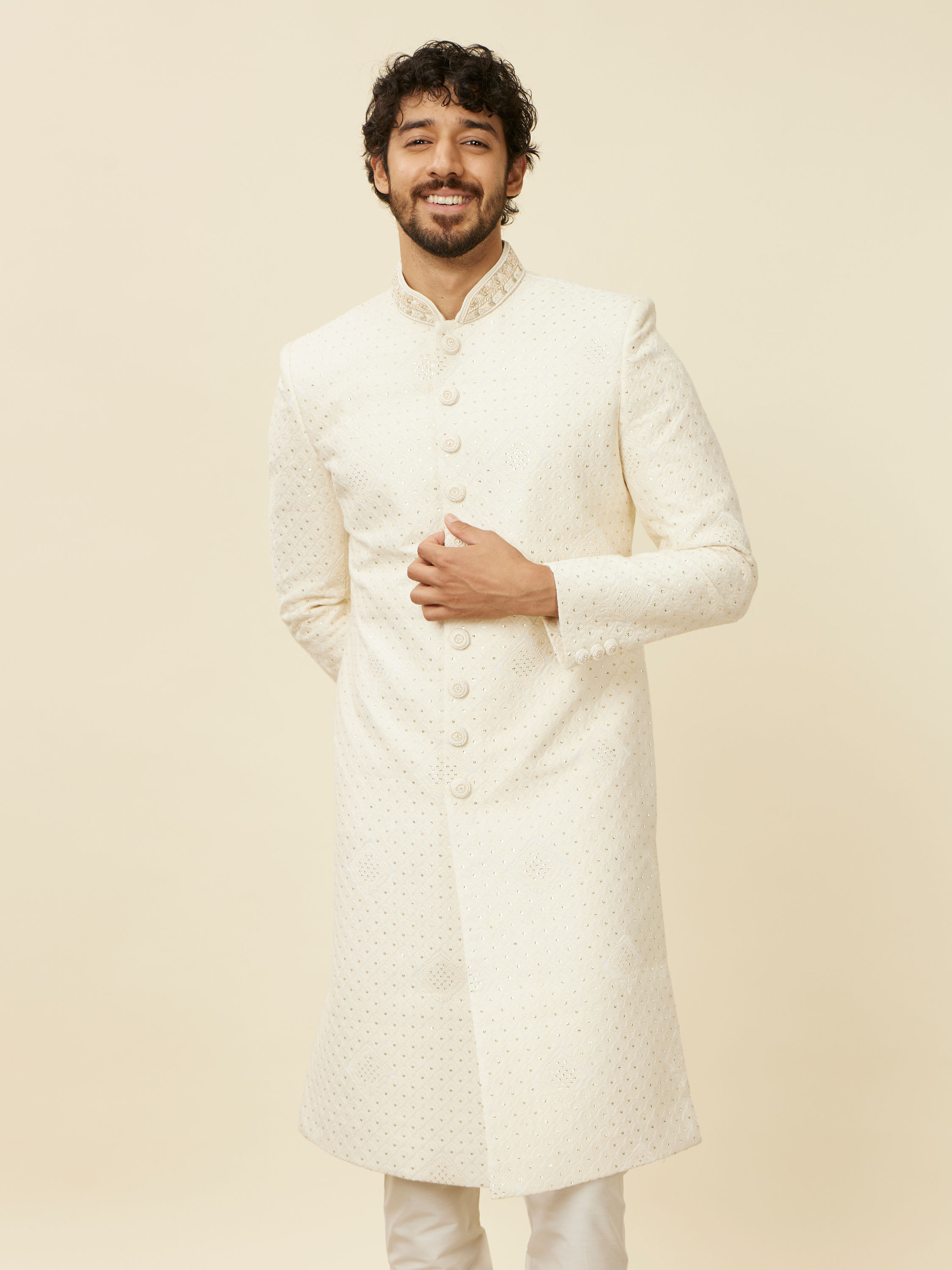 Manyavar Men Warm White Scallop Shell Patterned Sherwani Set