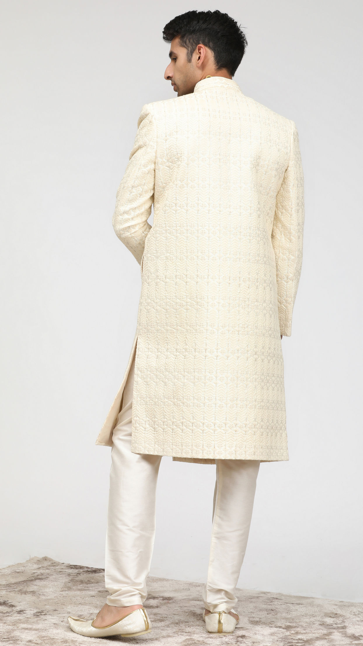 Manyavar Men Sea Shell White Self Design Sherwani
