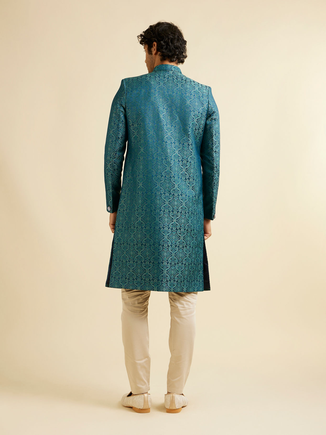 alt message - Manyavar Men Teal Blue Medallion Patterned Sherwani Set image number 6