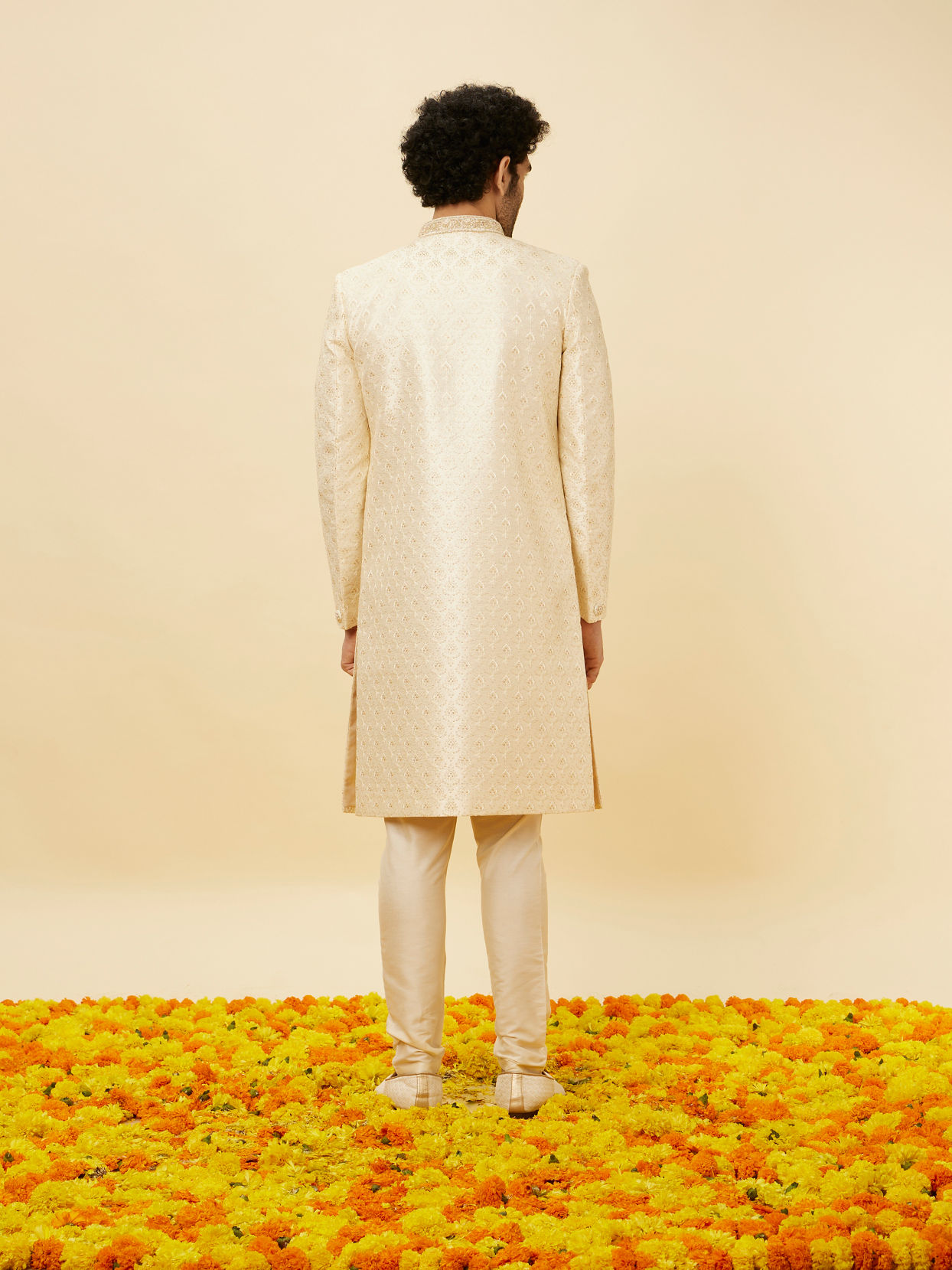 Manyavar Men Dew Pink Flower Bud Patterned Sherwani Set