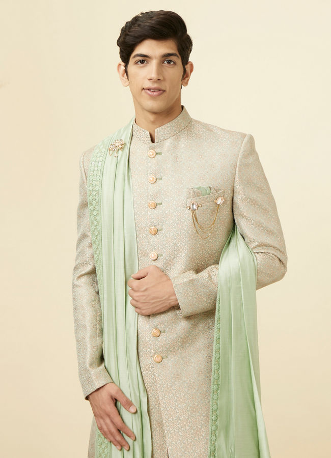 Latest sherwani outlet designs in manyavar