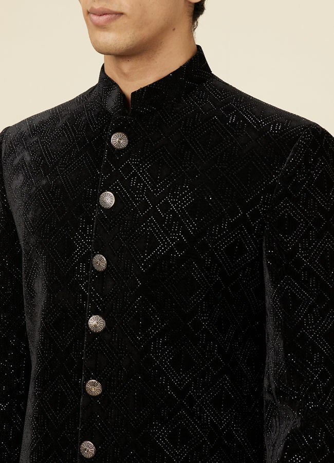 alt message - Manyavar Men Kohl Black Diamond Patterned Sequined Sherwani Set image number 1