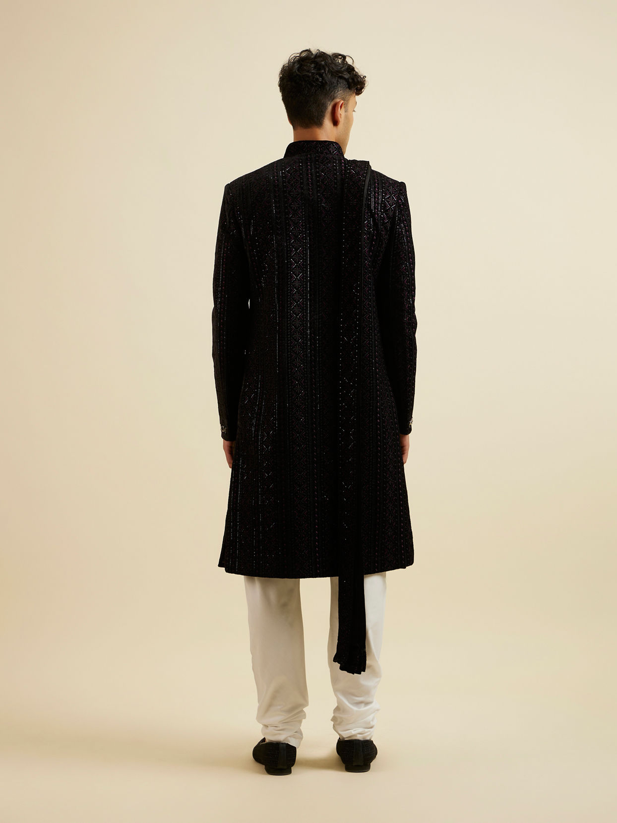 Manyavar Men Midnight Black Jaal Patterned Sequinned Sherwani Set