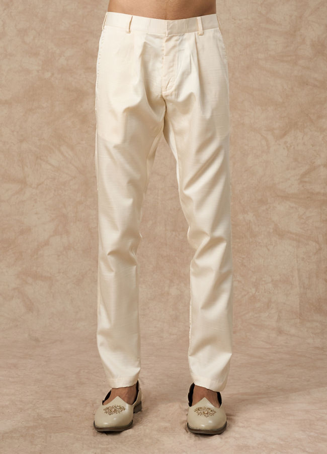 Manyavar Men Cream Art Silk Sherwani with Embroidery