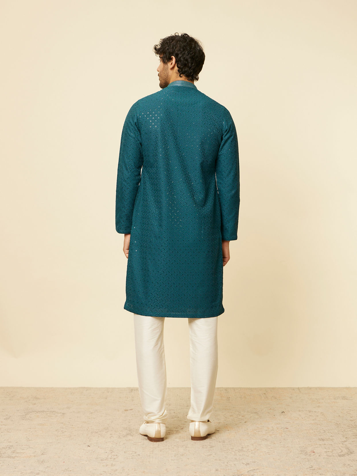 Manyavar Men Teal Green Grid Patterned Chikankari Kurta Set