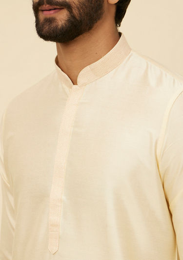 alt message - Twamev Men Sand Beige Classic Kurta image number 1