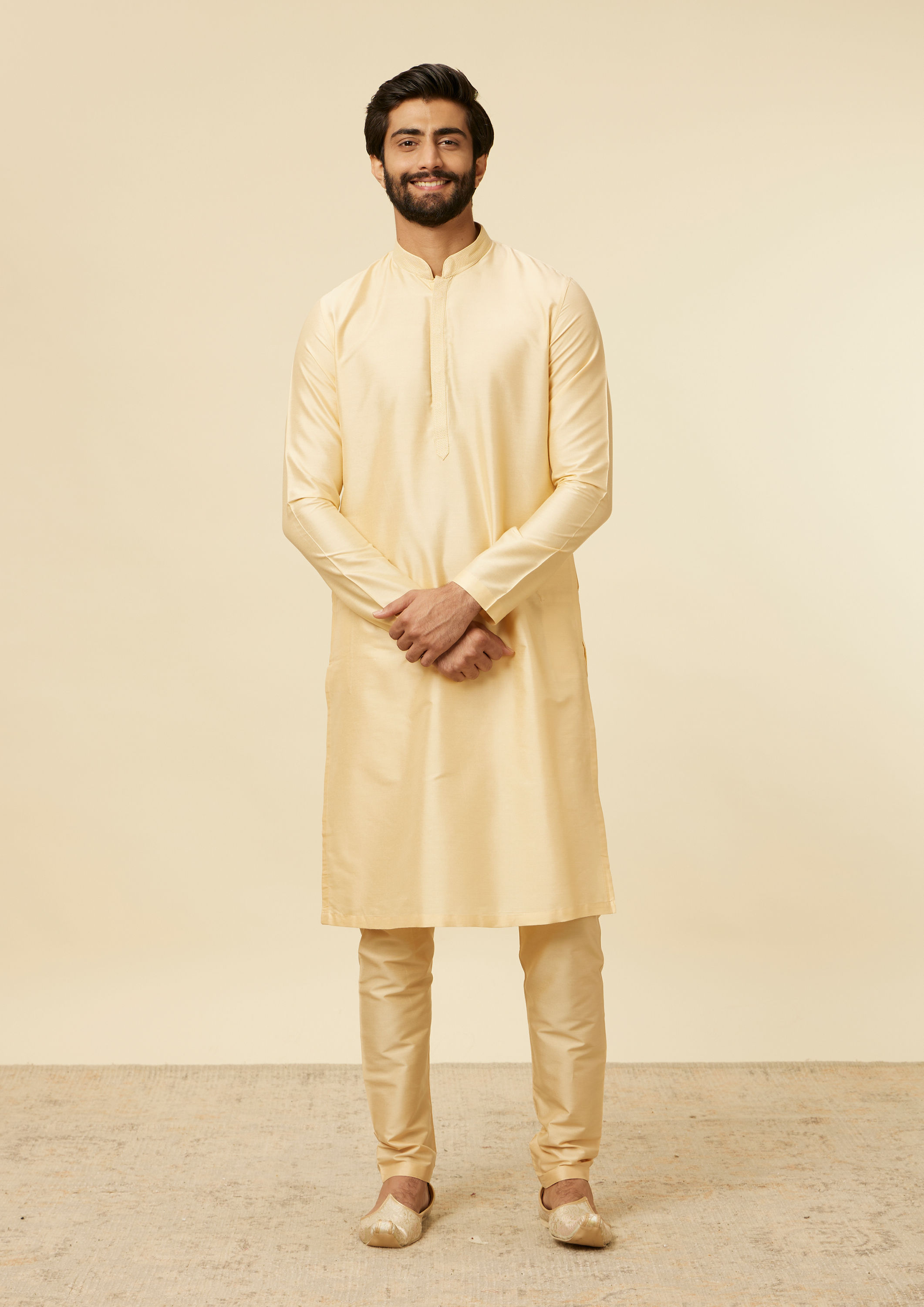 Twamev Men Golden Fawn Classic Kurta Set image number 2