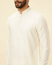 Twamev Men Rosewater Pink Grid Patterned Kurta Set