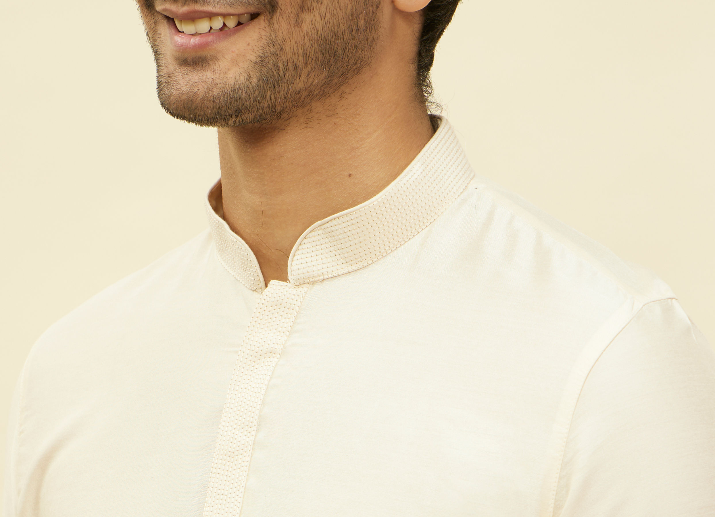 Twamev Men Ivory Viscose Embroidered Solid Kurta Set