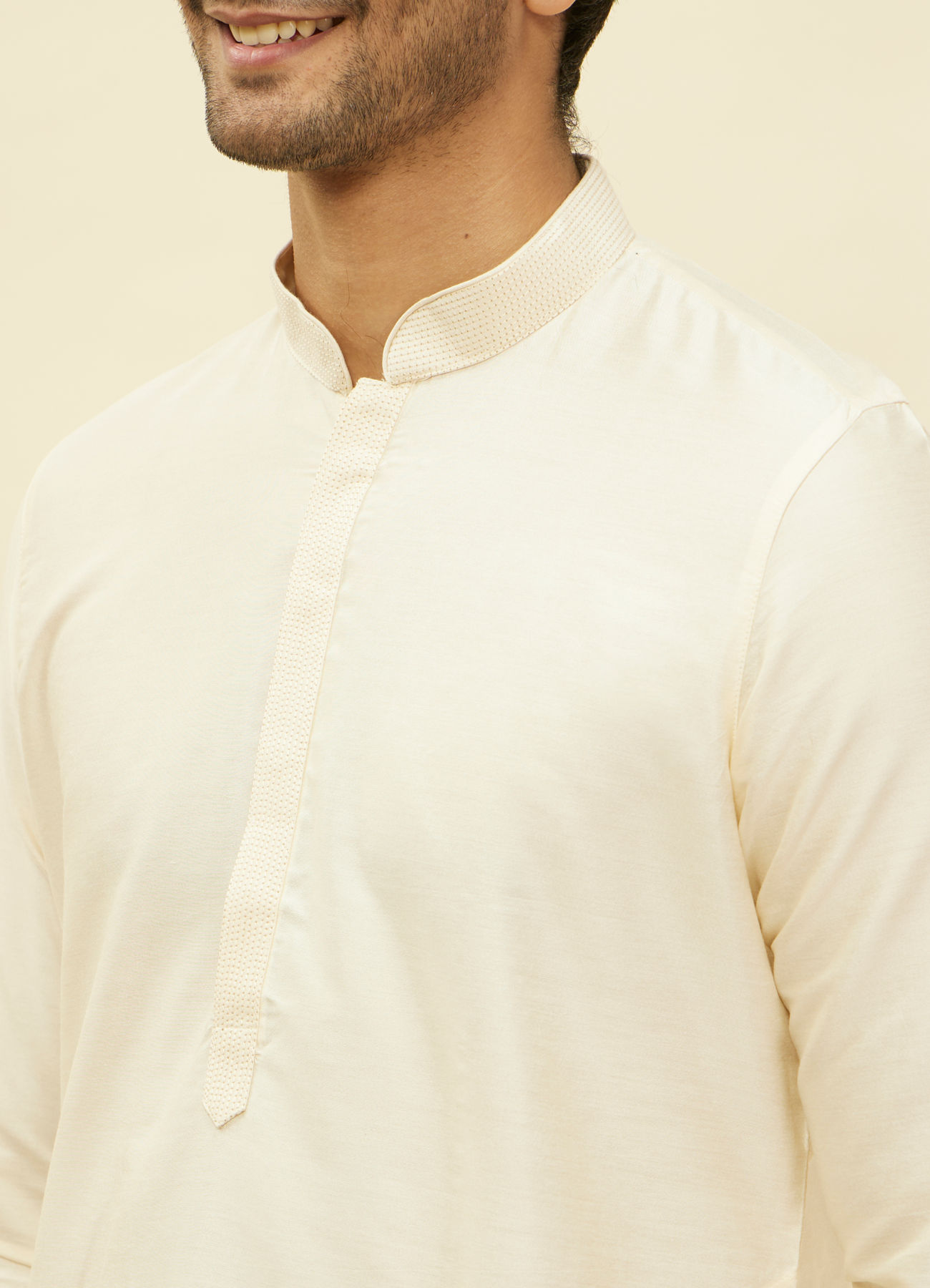Twamev Men Ivory Viscose Embroidered Solid Kurta Set
