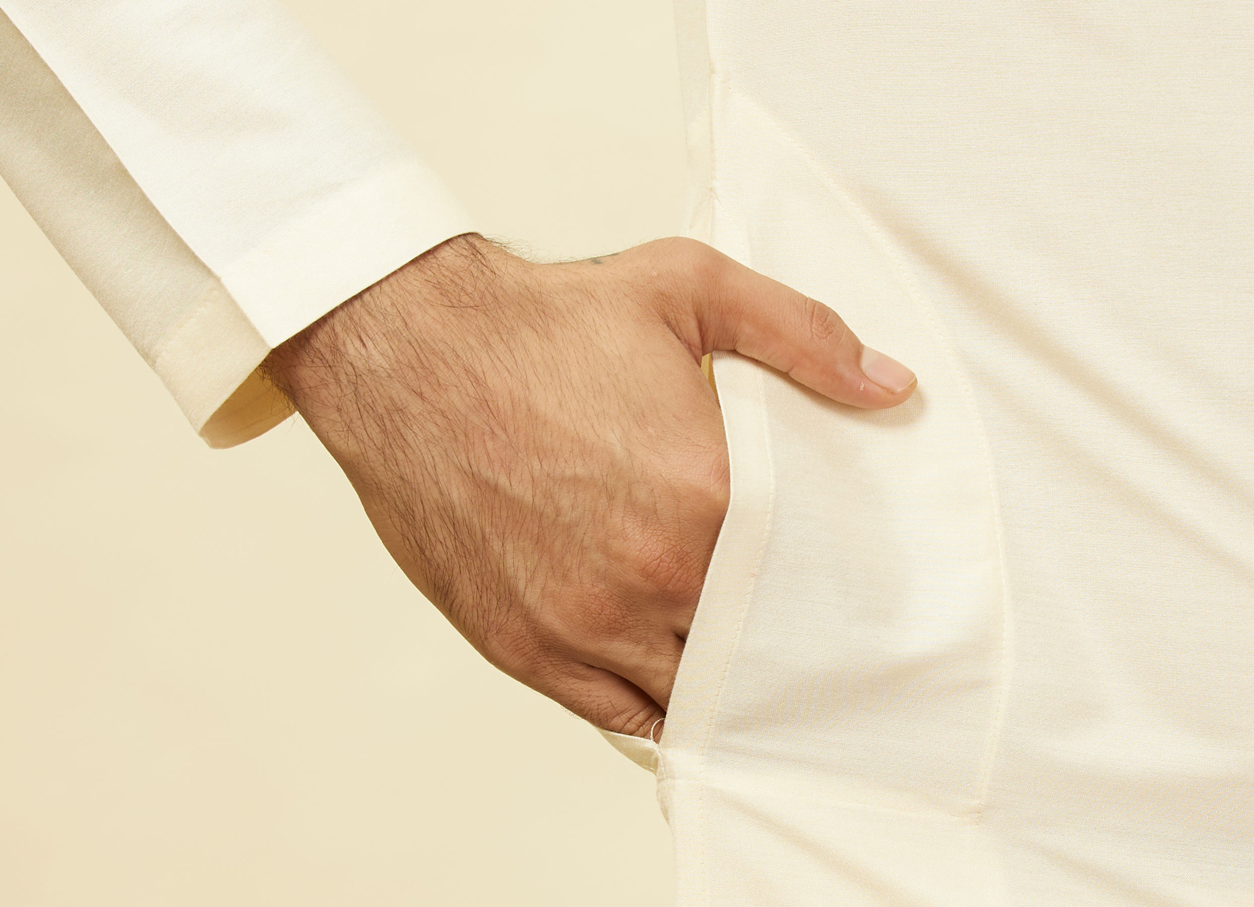 Twamev Men Ivory Viscose Embroidered Solid Kurta Set