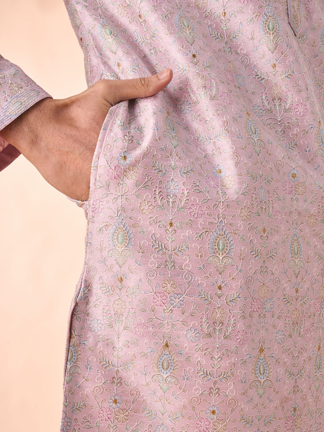Manyavar Men Ethereal Lilac Art Silk Kurta Pajama