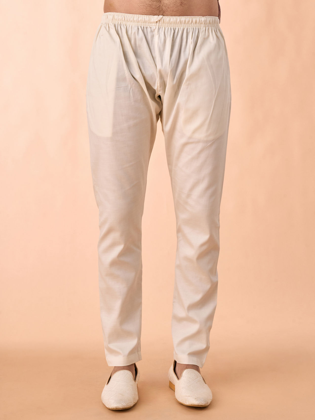 Manyavar Men Ethereal Lilac Art Silk Kurta Pajama