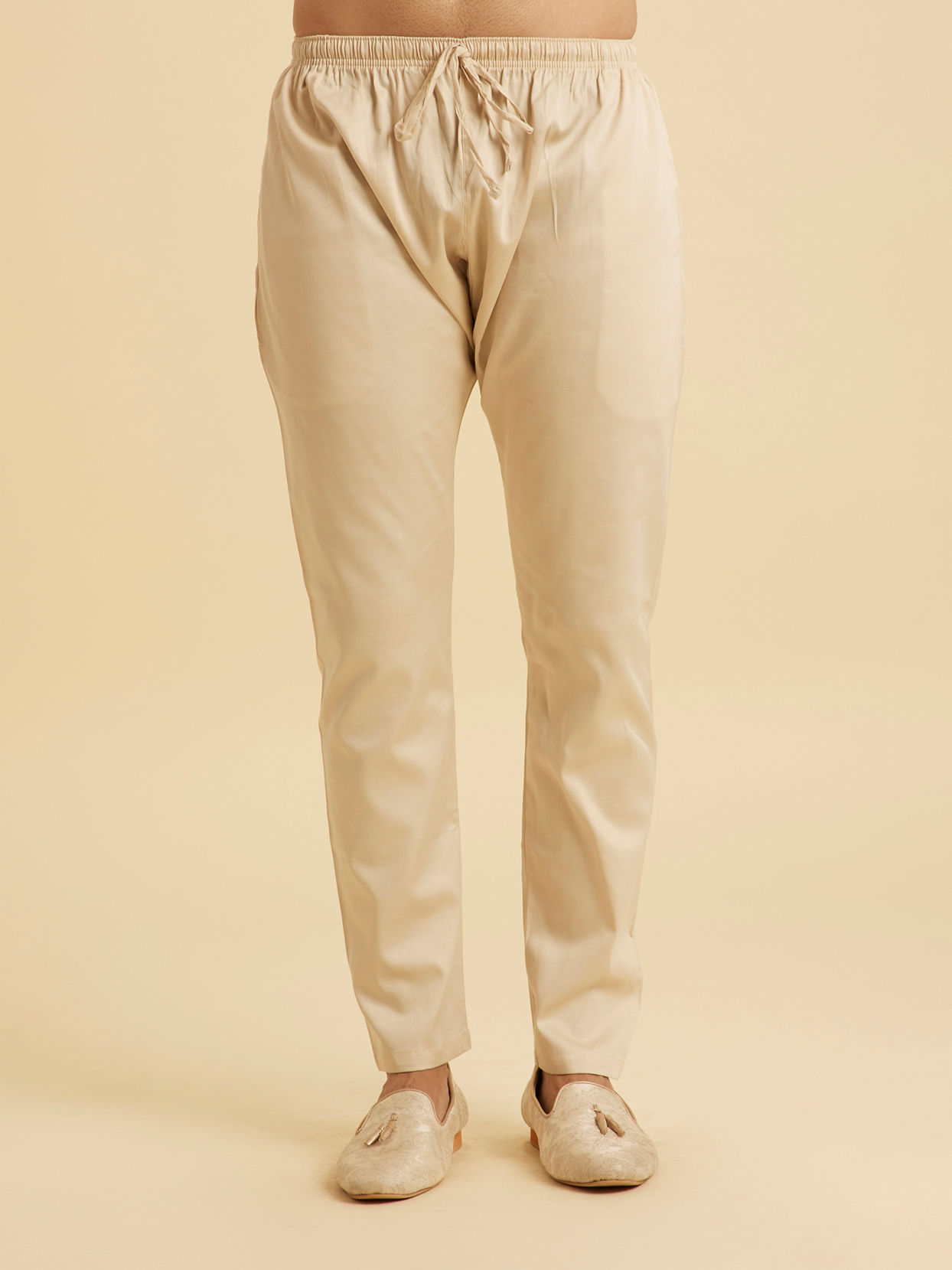Manyavar Men Lilac Elegance Kurta Pajama