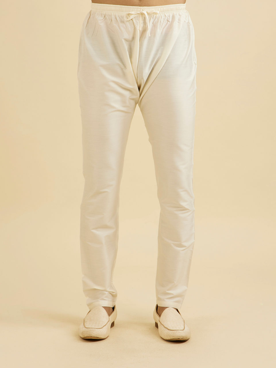 Manyavar Men Cream White Chikankari Work Kurta Set