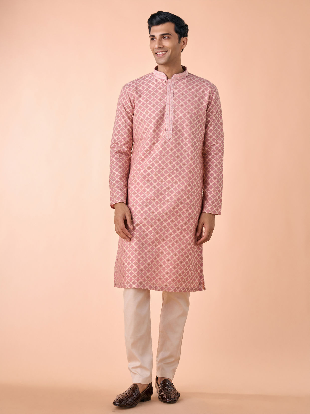 Manyavar Men Graceful Dusty Pink Kurta Pajama