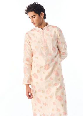 Manyavar Men Cream Elegance Chanderi Kurta Churidar
