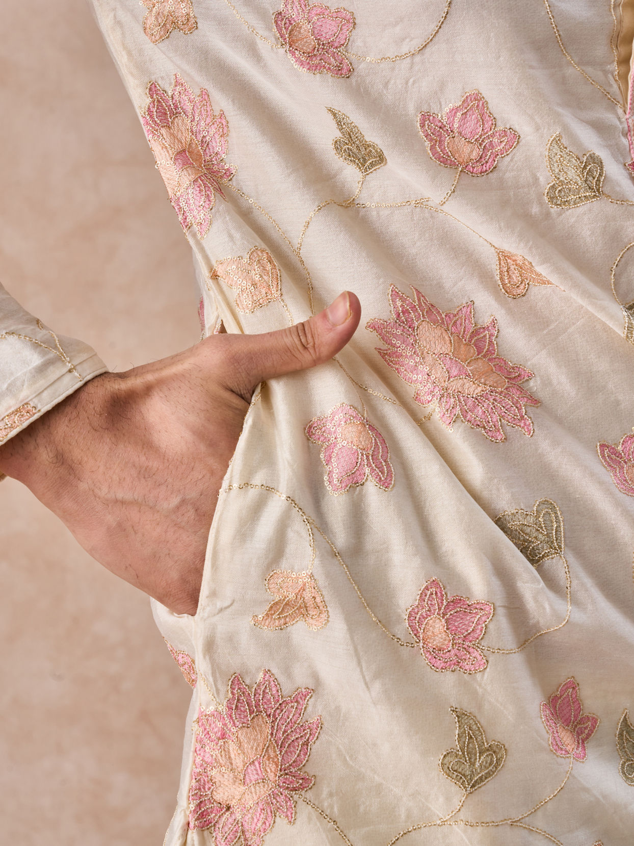 Manyavar Men Cream Elegance Chanderi Kurta Churidar