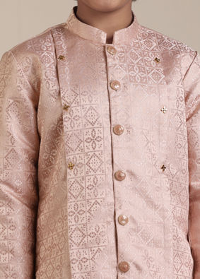 Manyavar Boys Boys Shell Pink Chowkadi Patterned Kurta Set image number 1