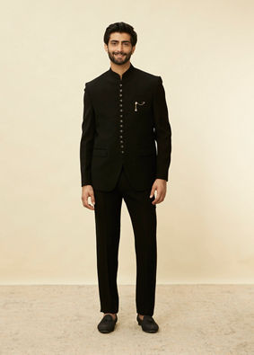 alt message - Manyavar Men Rich Black Classic Jodhpuri Suit image number 2