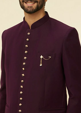 alt message - Manyavar Men Royal Purple Classic Jodhpuri Suit image number 1