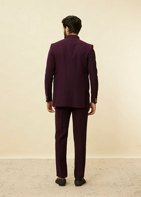 alt message - Manyavar Men Royal Purple Classic Jodhpuri Suit image number 5