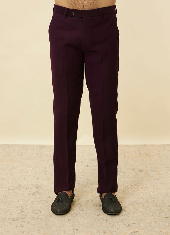 alt message - Manyavar Men Royal Purple Classic Jodhpuri Suit image number 4
