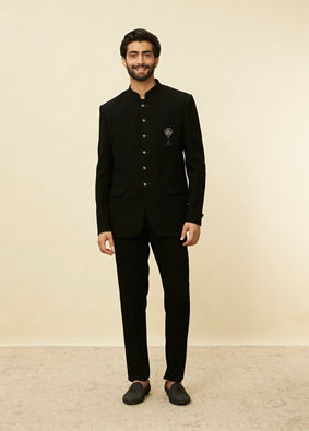 alt message - Manyavar Men Charcoal Black Classic Jodhpuri Suit image number 2