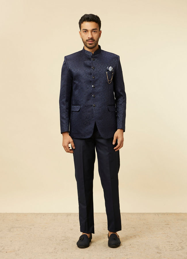 alt message - Manyavar Men Dark Blue Bel Buti Patterned Jodhpuri Suit image number 3