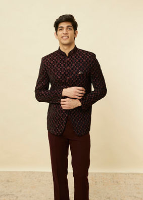 alt message - Manyavar Men Kohl Black Floral String Patterned Jodhpuri Suit image number 0