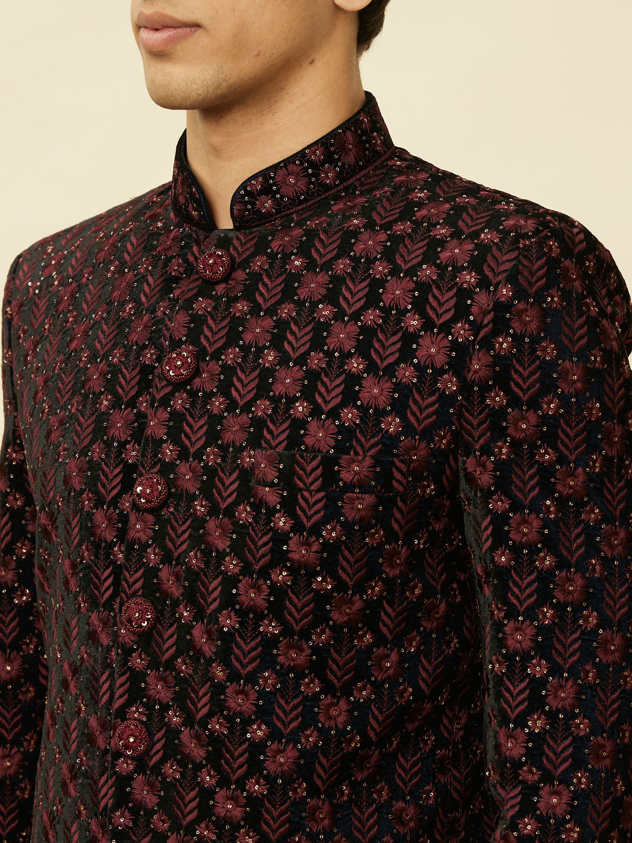 alt message - Manyavar Men Kohl Black Floral String Patterned Jodhpuri Suit image number 1