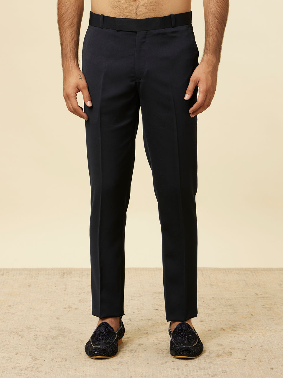 Manyavar Men Navy Blue Fern Embroidered Indo Western